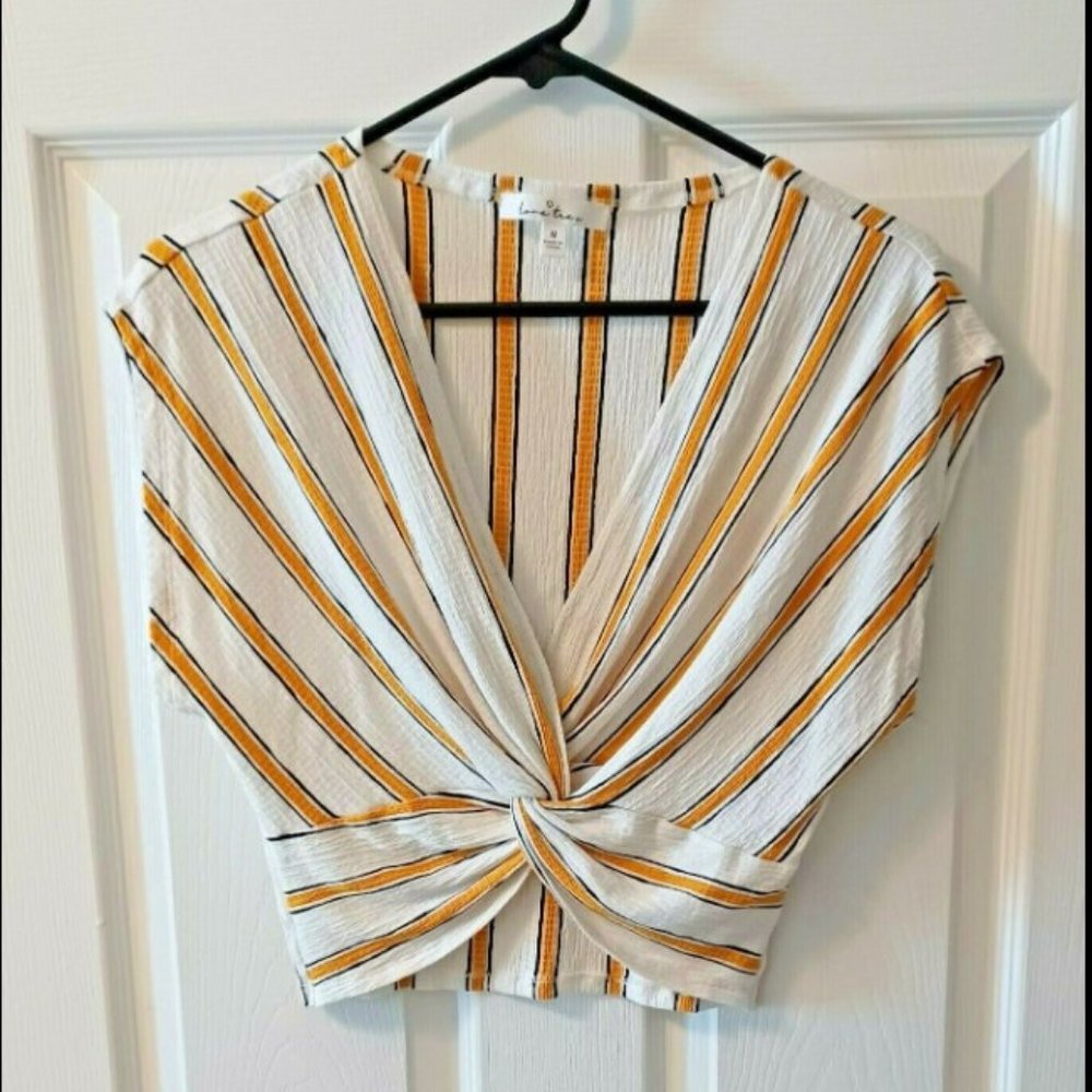 Love Tree Crossover Sleeveless Striped Crop Top Medium - BodyCon
